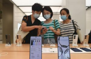 Wearable Devices are Changing the Face of Mobile Applications: Here’s How Wearable Devices are Changing the Face of Mobile Applications Here’s How